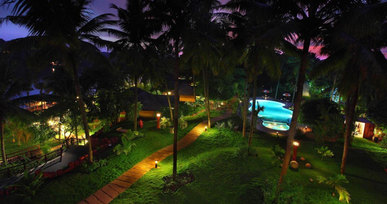 Fragrant Nature Backwater Resort&Ayurveda Spa Kollam Extérieur photo