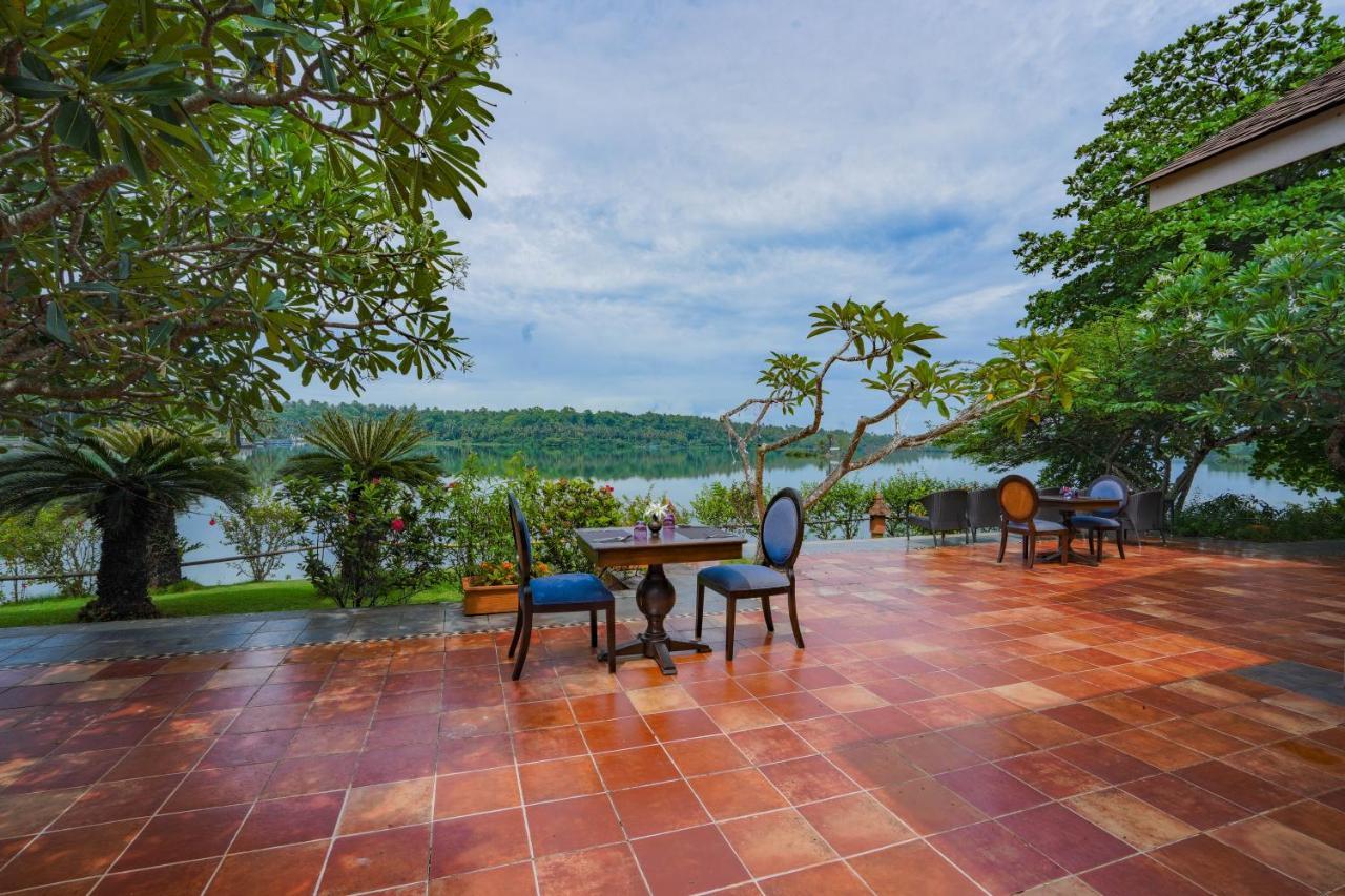 Fragrant Nature Backwater Resort&Ayurveda Spa Kollam Extérieur photo