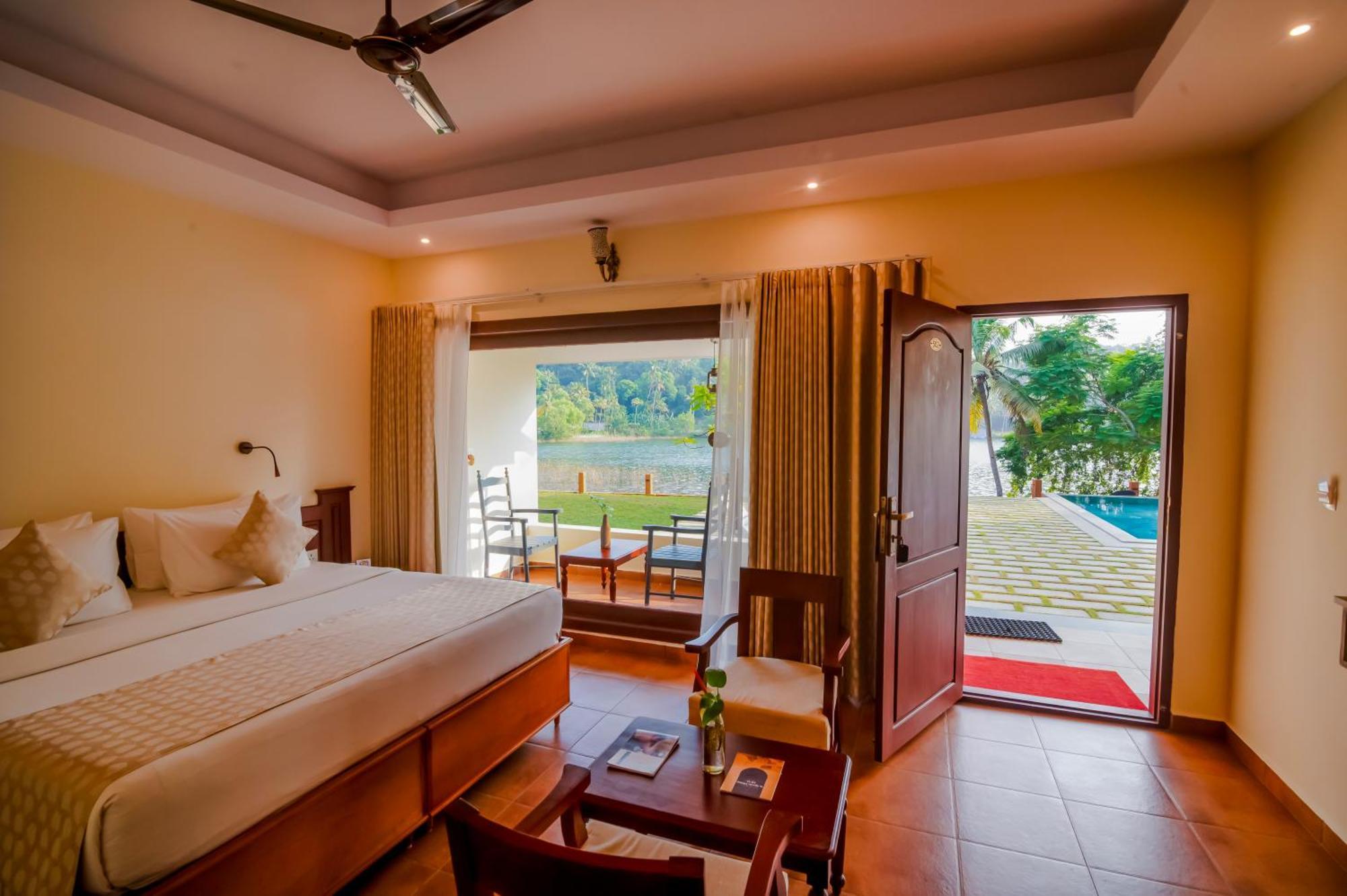 Fragrant Nature Backwater Resort&Ayurveda Spa Kollam Extérieur photo